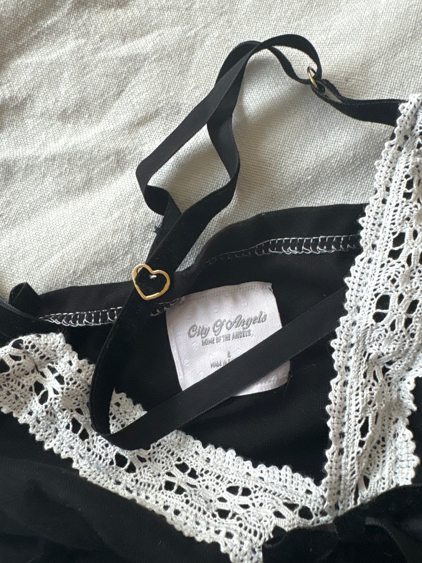 The Jean Cami Top in Black